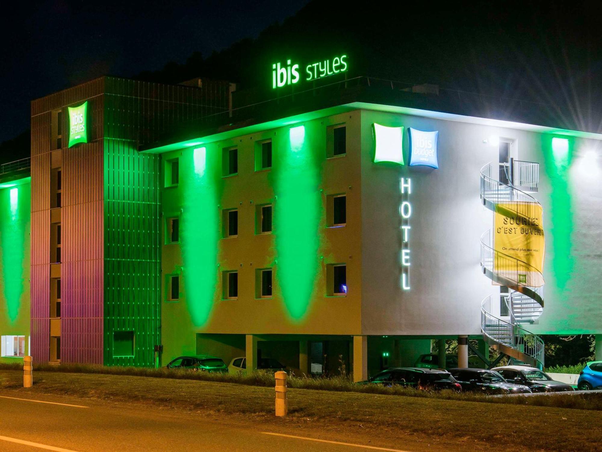 Ibis Styles Sallanches Pays Du Mont-Blanc Экстерьер фото